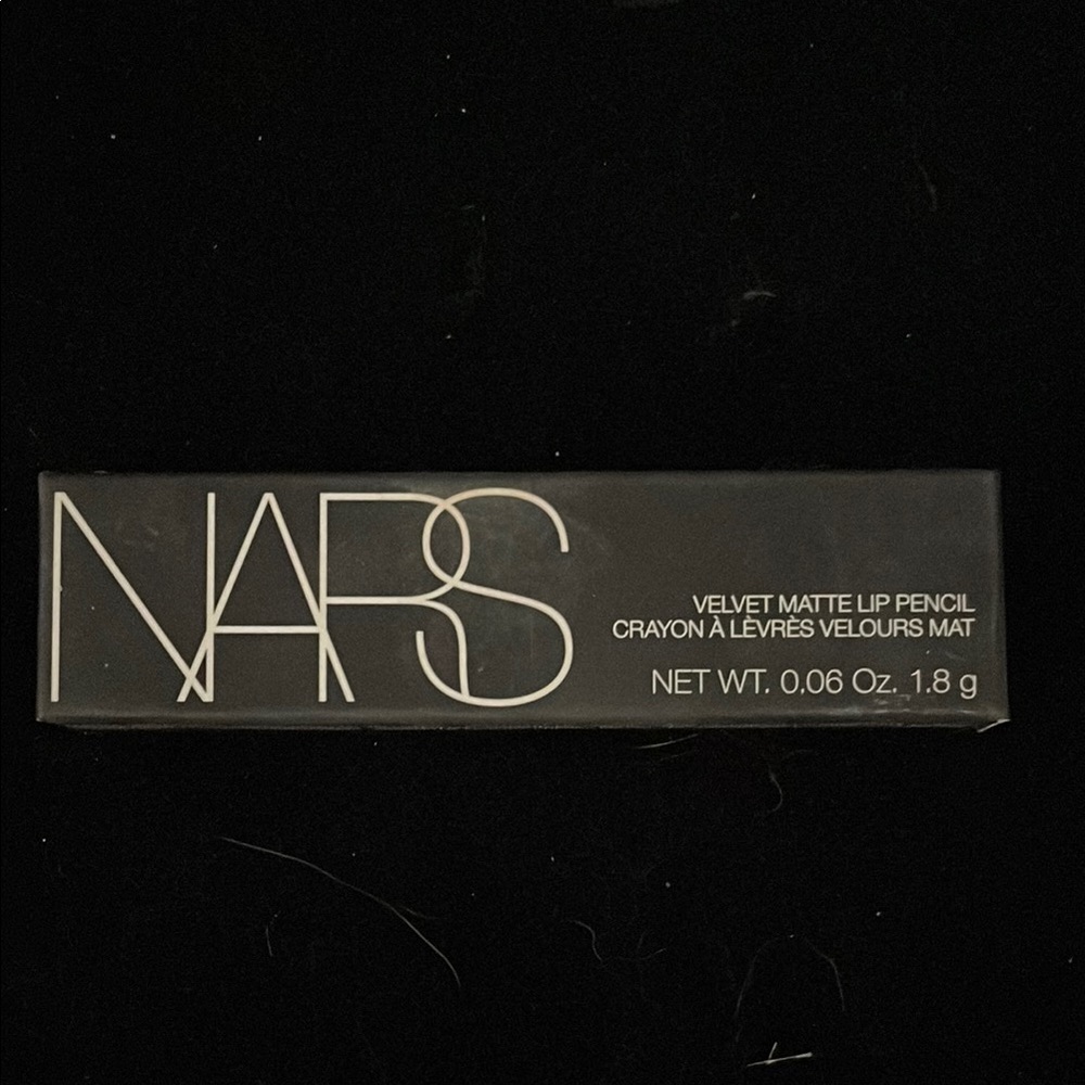 NARS Velvet Matte Lip Pencil - Bold Red
